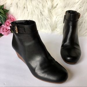 🔥Dr Scholls Daina Black Zip Ankle Wedge Boot Sz 8